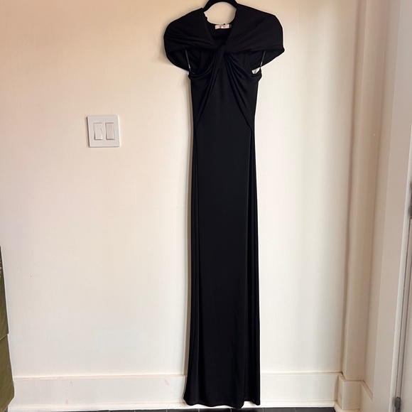 Olive Hooded Gown - Picture 4 of 6